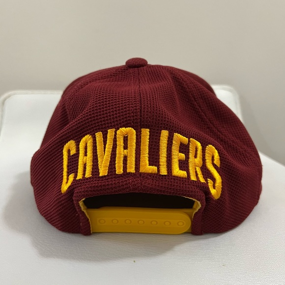 Cleveland Cavaliers Snapback Hat Wine Red - Picture 4 of 7